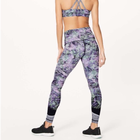 Lululemon Wunder Under Hi-Rise Leggings - Picture 3 of 10